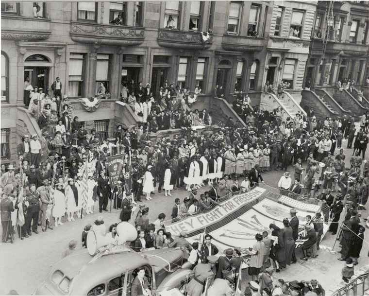 Old days in Harlem: Fundraising Harlem patriotic rally on W. 119th Street