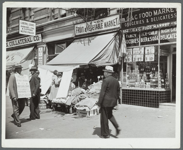 Old days in Harlem: Lenox Fruit and Vegetable Market