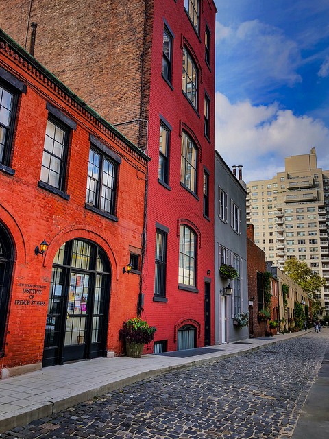 Washington Mews