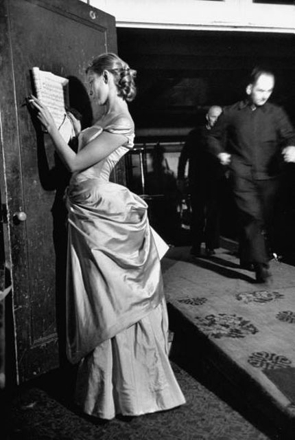 1950s Postwar Fashion In New York City (Gallery) 27