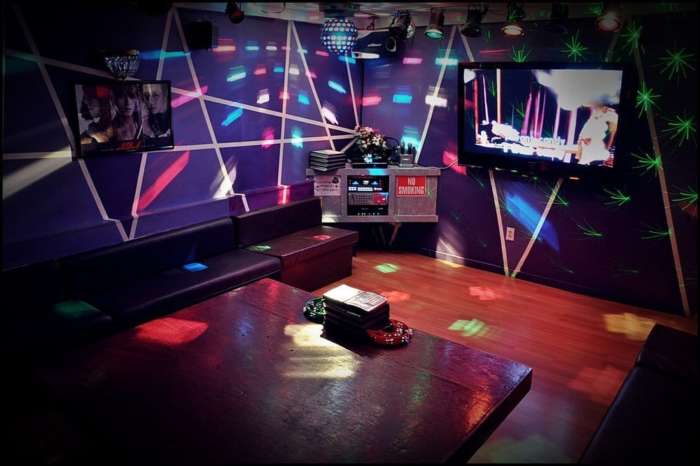 Karaoke in NYC? Top 7 Karaoke Bars To Embarrass Yourself in 2019 32