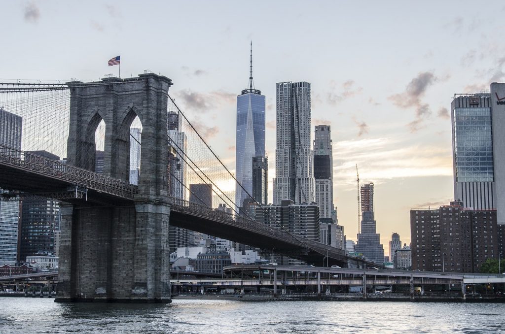 How Many Bridges Are in New York City? 1 How Many Bridges Are in New York City?